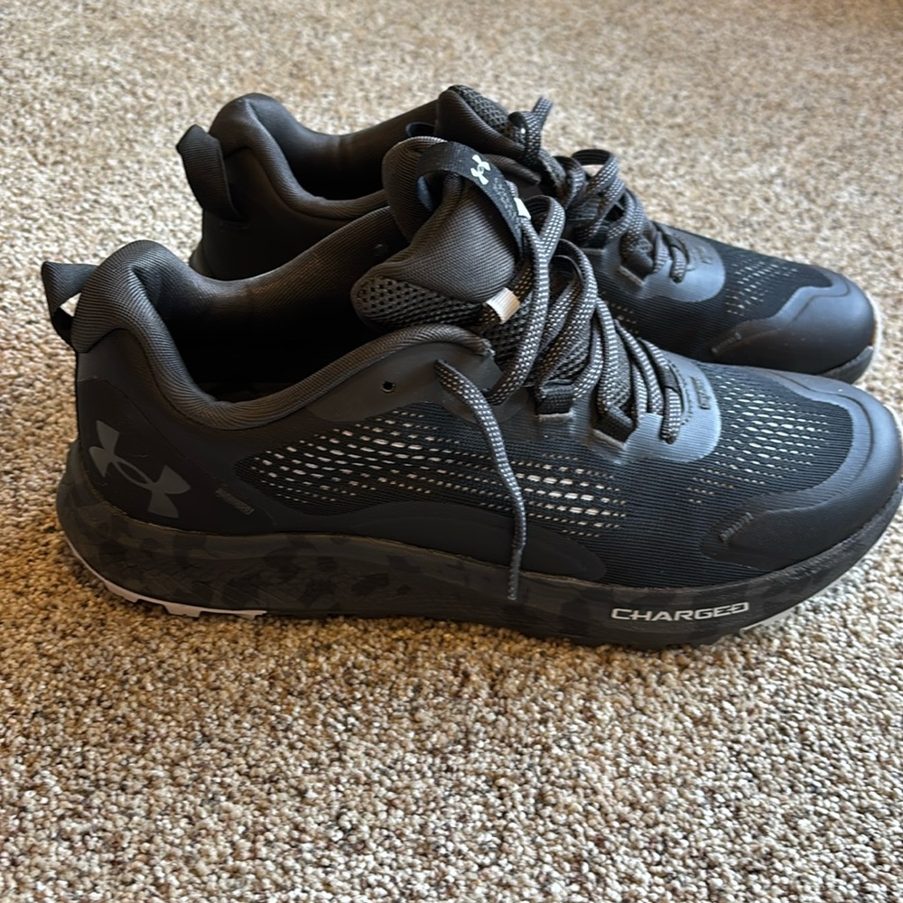 Under Armour Men’s Charged Bandit Trail 3 BRAND NEW